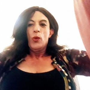 Meet your Posher, Dana